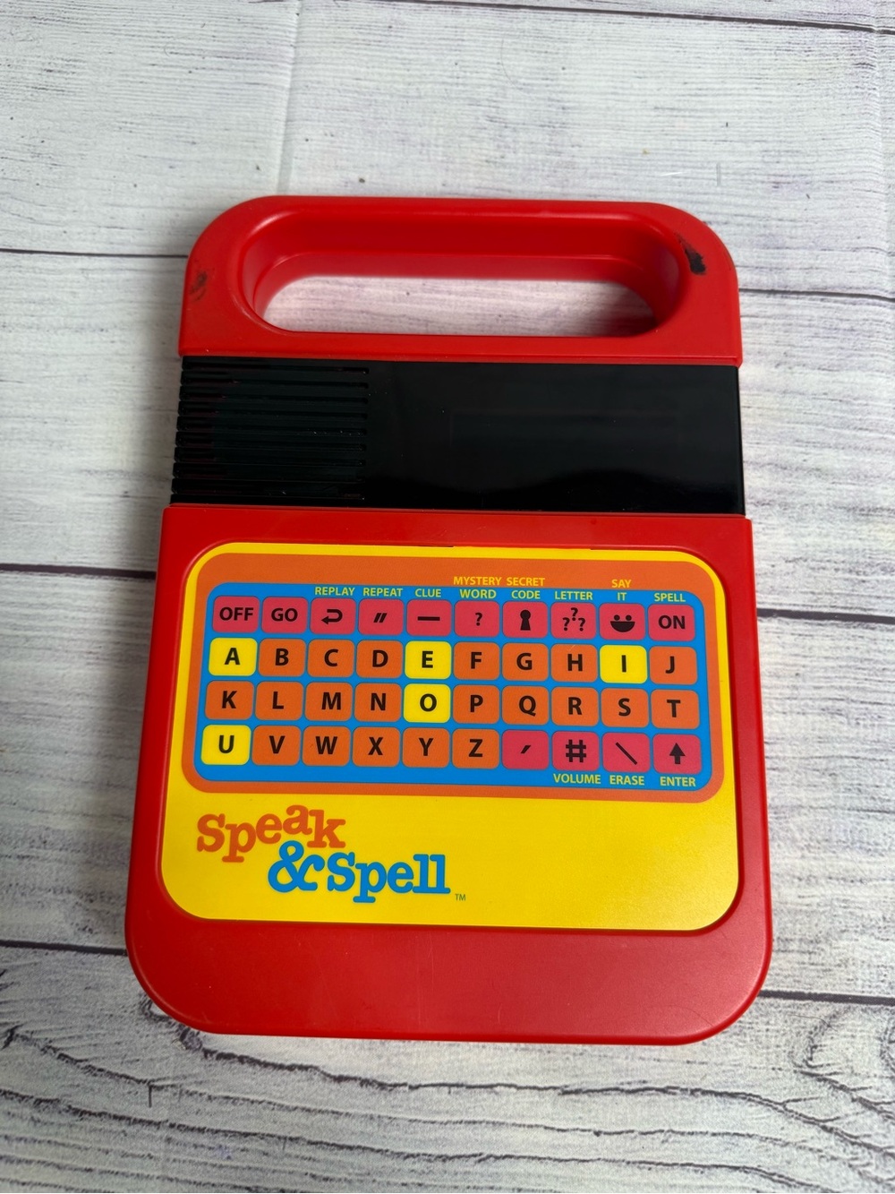 Speak & Spell Electronic Game Tested Works Spelling Red Yellow Retro 80s